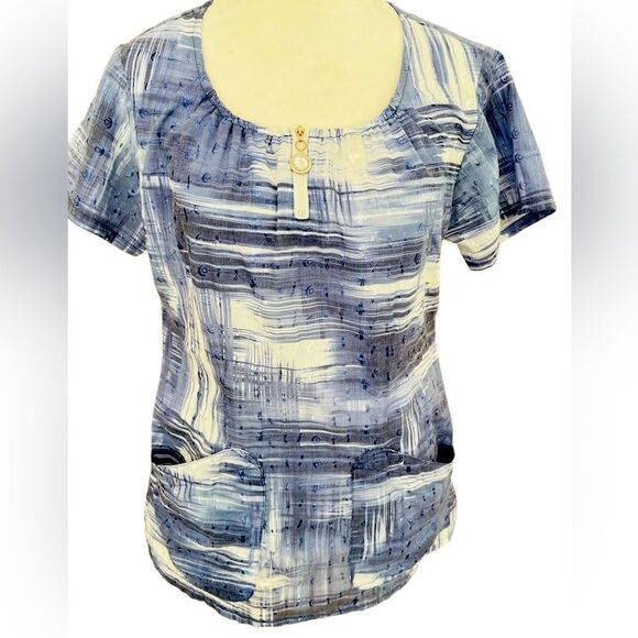 ELAN Women's Montreal Print Scrub  Top With Bling Zip size small. - Picture 1 of 6